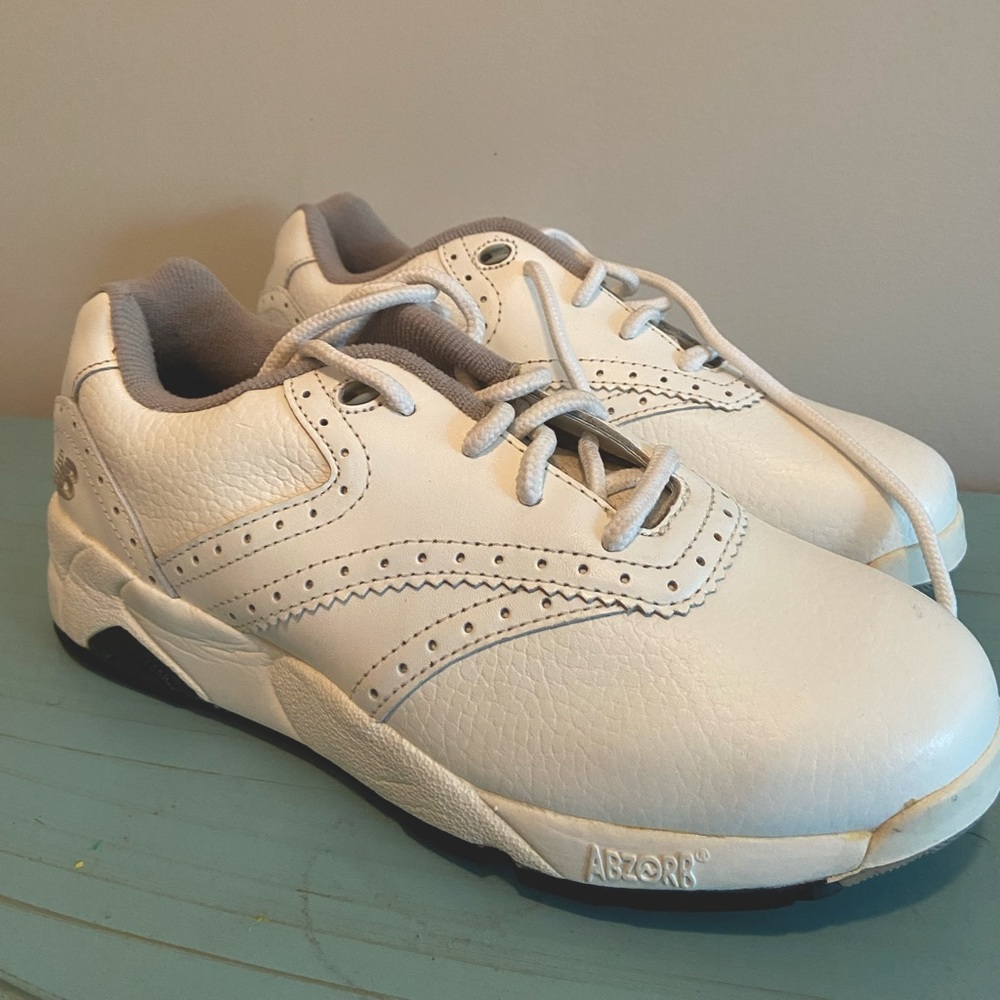 Vintage New Balance Sneakers